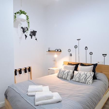 Apartamento Atarazanas Malaga Centro Historico Buitenkant foto