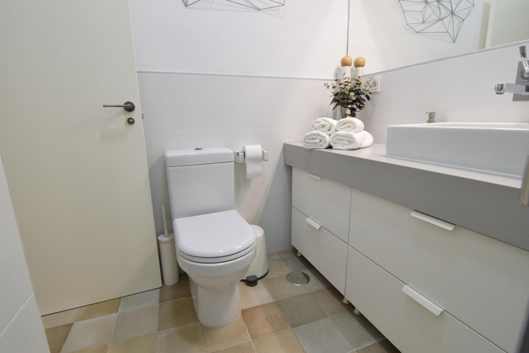 Apartamento Atarazanas Malaga Centro Historico Buitenkant foto