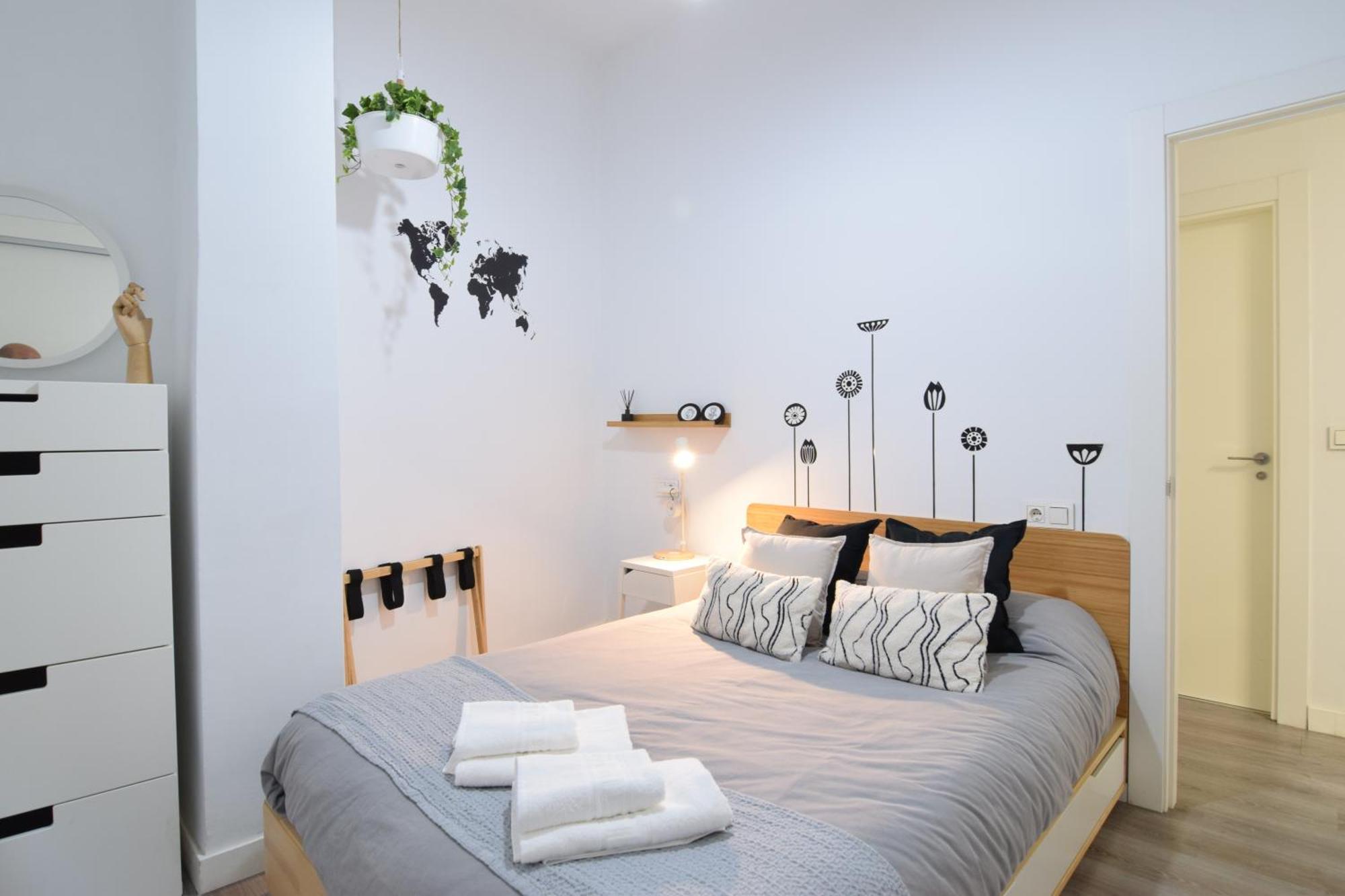 Apartamento Atarazanas Malaga Centro Historico Buitenkant foto