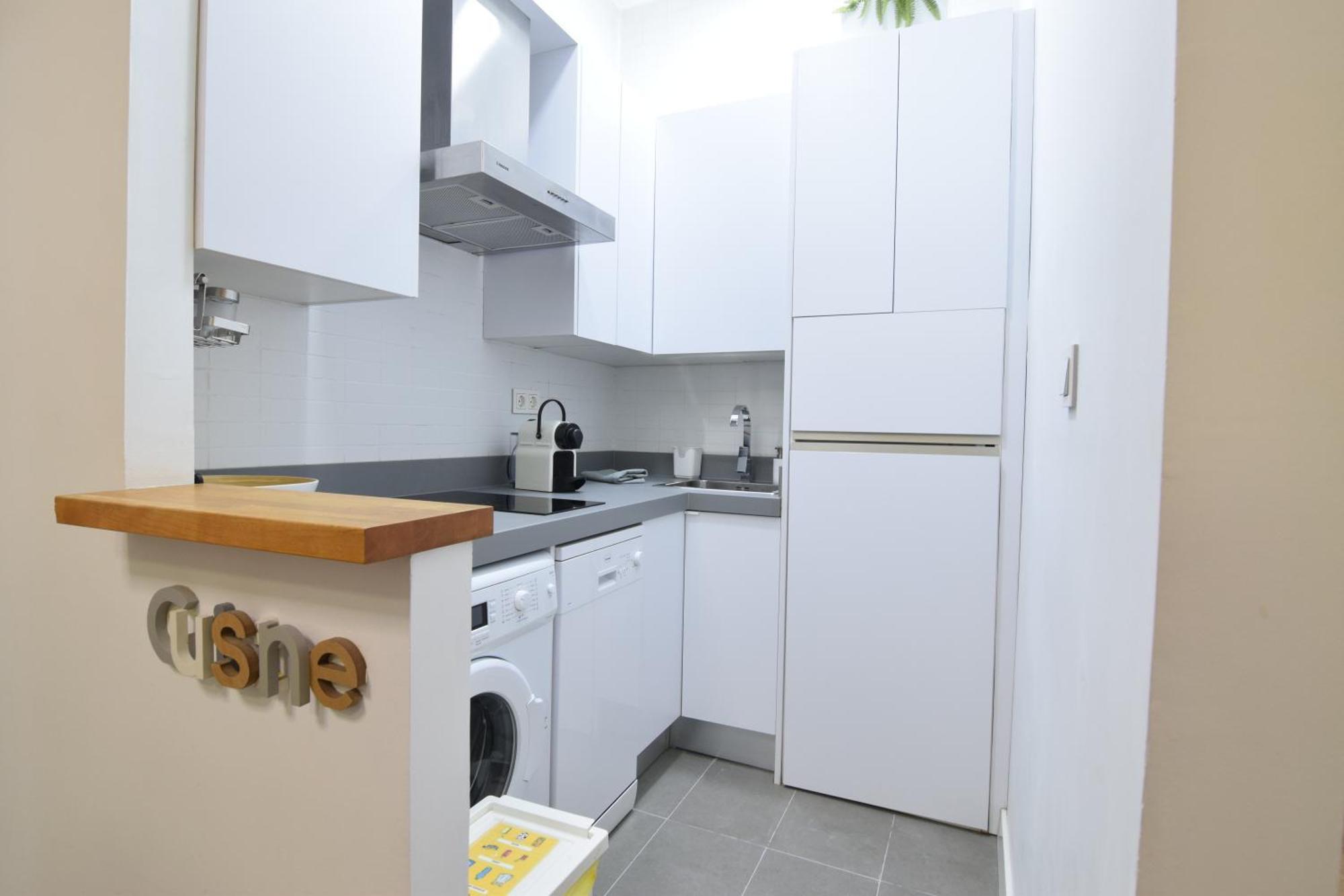 Apartamento Atarazanas Malaga Centro Historico Buitenkant foto